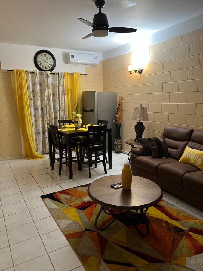 Lovely Modern 1Bedroom Overlooking Carribean Sea. Ocho Rios Exterior foto